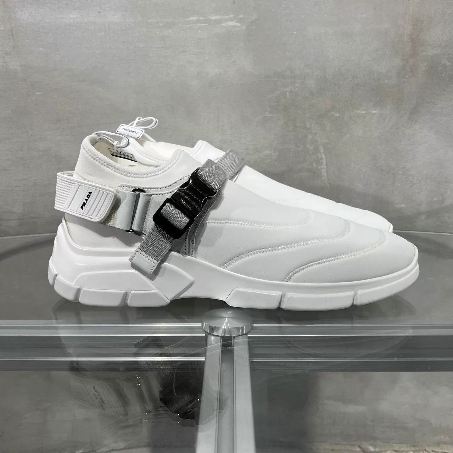 Prada Prada white canvas sneakers UK8 EUR42 Size US 9 / EU 42 - 4 Thumbnail