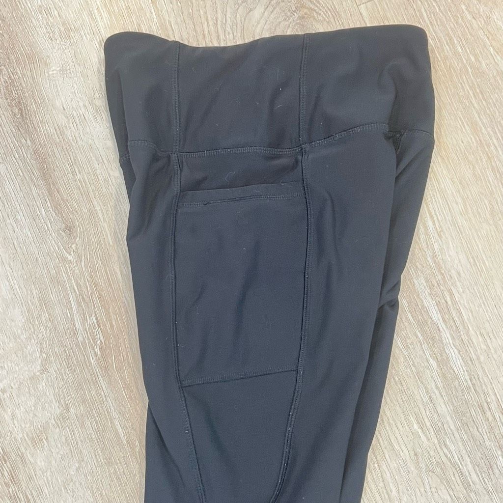 Goretex X by Gottex White Racerback Sports Bra & Black Leggings Work Size 25" / US 0 / IT 36 - 3 Thumbnail