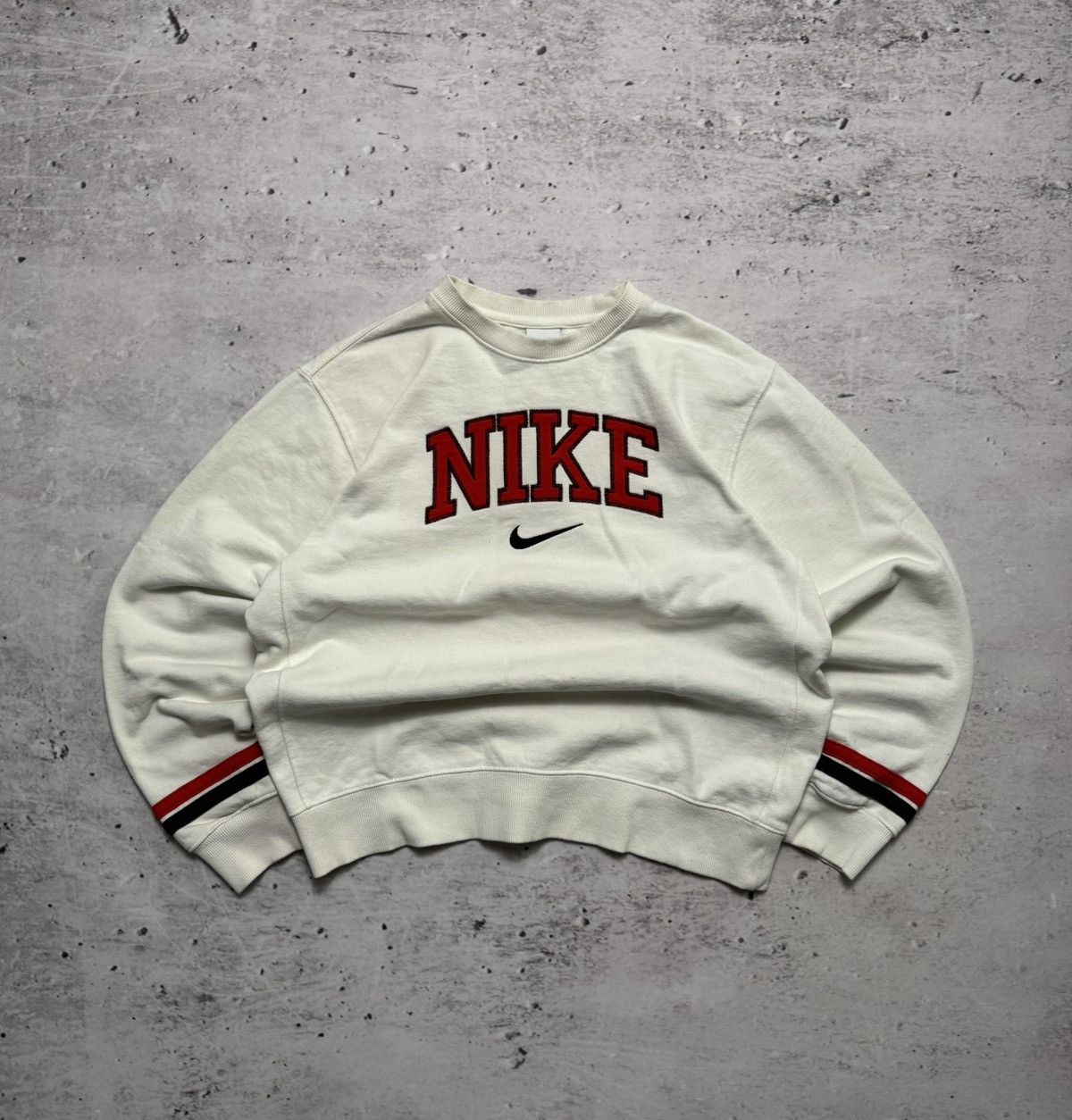 Nike × Vintage NIKE VINTAGE CENTER LOGO OVERSIZE BOXY SWEATSHIRT Size US M / EU 48-50 / 2 - 1 Thumbnail