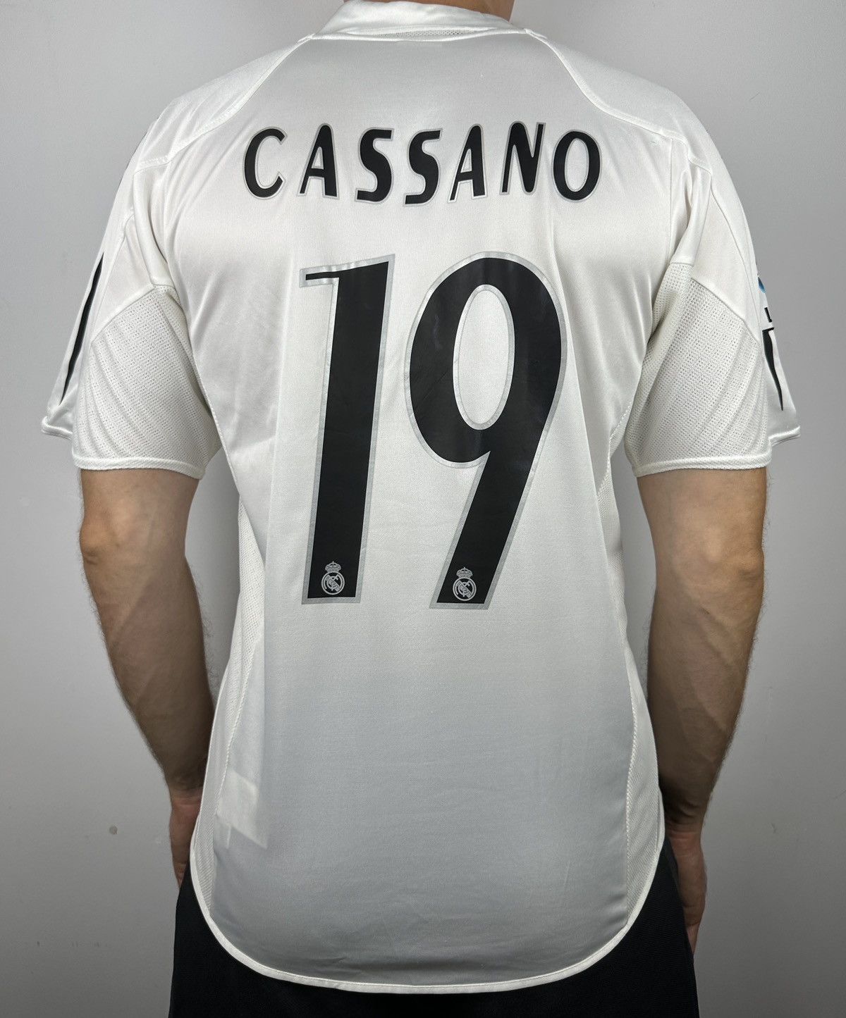 19 Cassano Real Madrid 2004 Soccer Jersey Football Shirt - Main Image