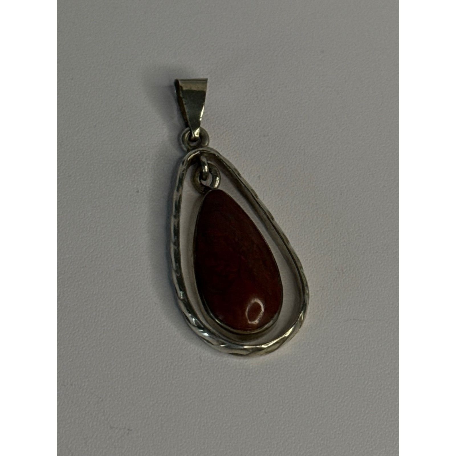 Jewelry VINTAGE 925 STERLING SILVER CARNELIAN PENDANT Size ONE SIZE - 6 Thumbnail