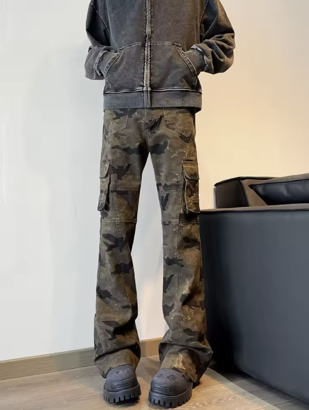 Japanese Brand × Vintage Cyber Y2K Streetwear Camouflage Slim Flare Jeans Pants Size US 35 - 3 Thumbnail