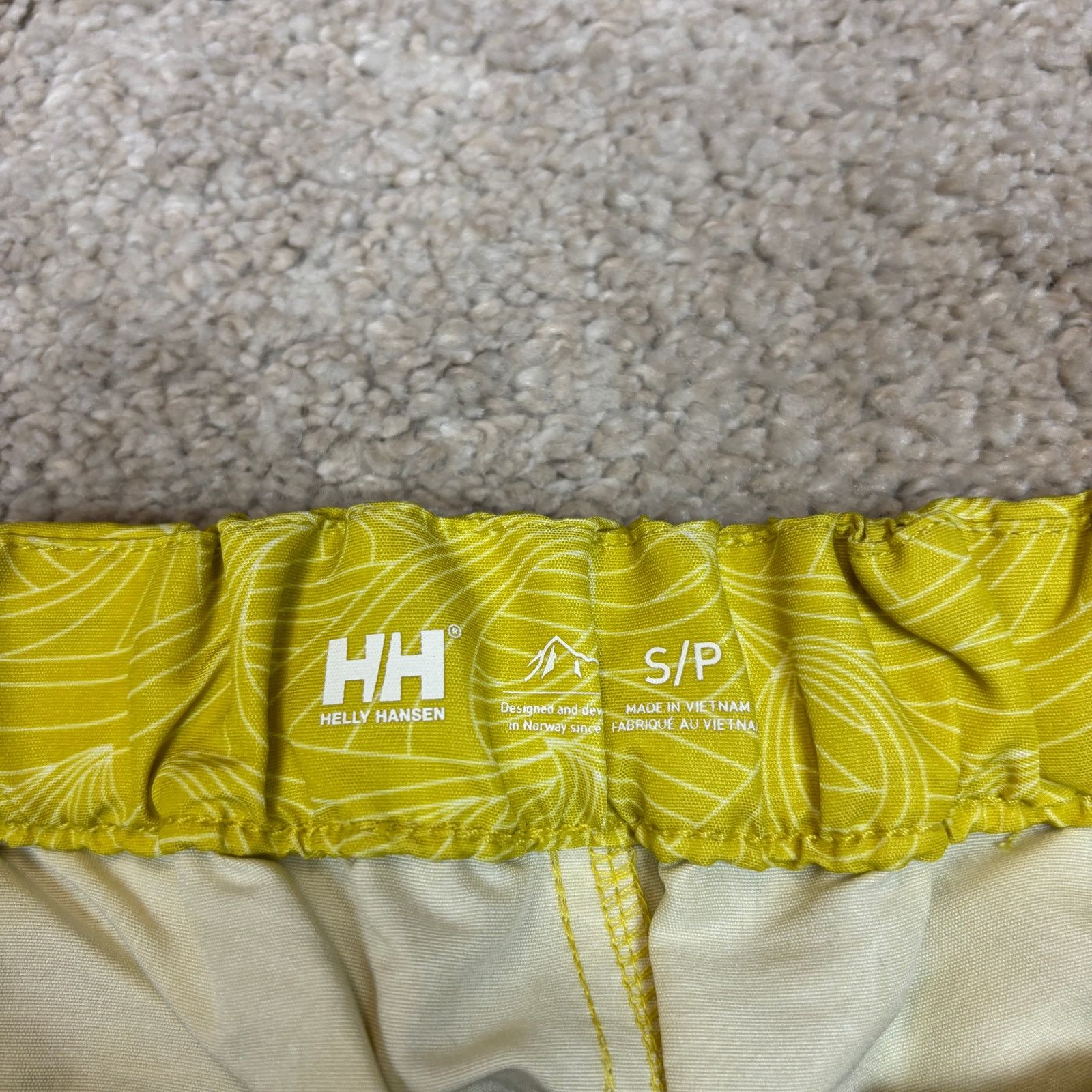 Helly Hansen NWT Helly Hanson HH UPF 50 Baggies Shorts Size US 30 / EU 46 - 4 Thumbnail