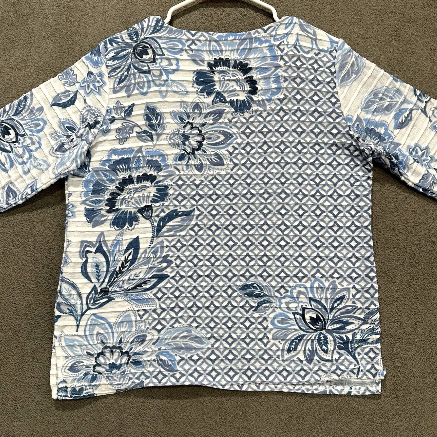 Vintage Alfred Dunner Blouse Womens Small White Blue Floral 3/4 Sleeve Cotton Blend Size S / US 4 / IT 40 - 3 Thumbnail