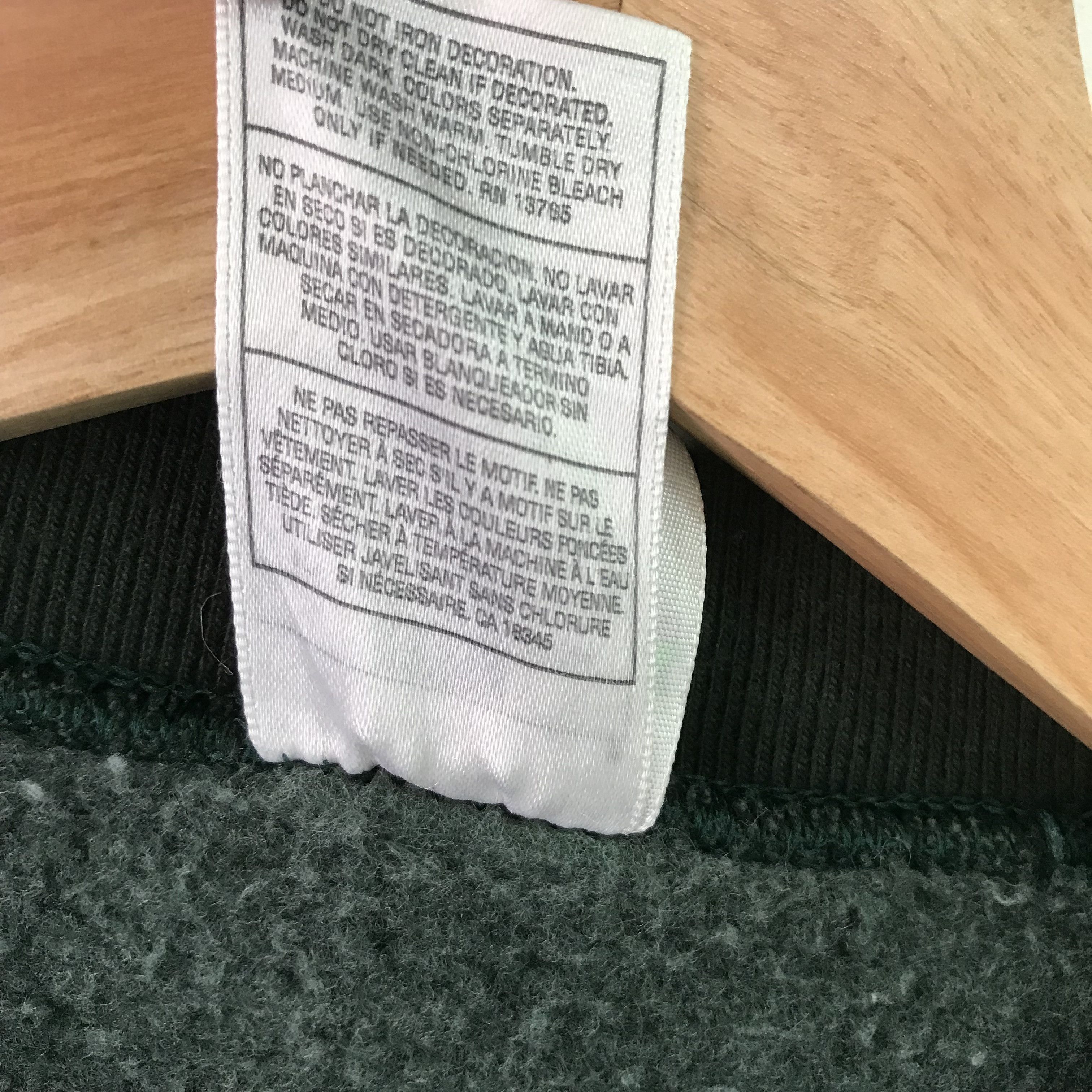 Vintage Vintage 90's Hike Yosemite Green Sweatshirt - 488 Size US L / EU 52-54 / 3 - 9 Thumbnail