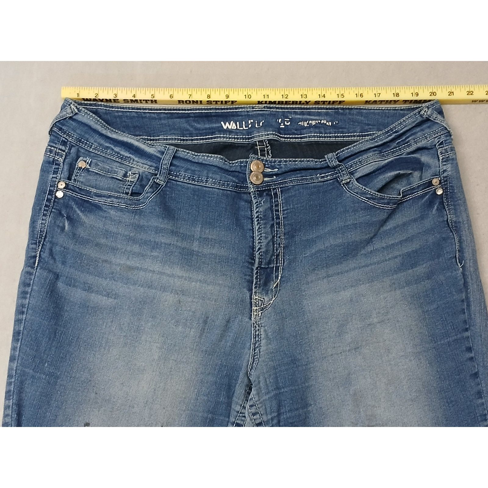 Other Wallflower (40") Vintage Relaxed Boot Cut Blue Denim Jeans Size 40" / US 18 - 5 Thumbnail
