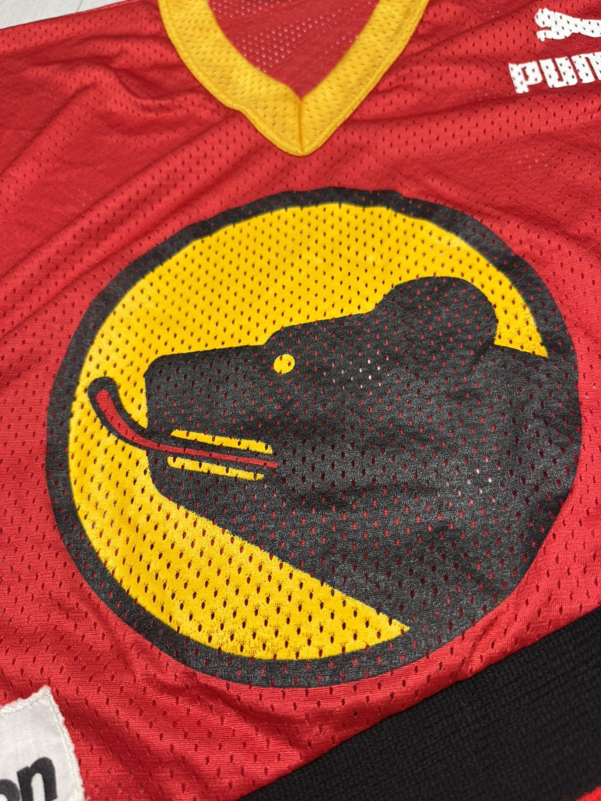 Puma 1980s SC BERN HOCKEY SHIRT JERSEY PUMA sz L MEN VINTAGE Size US L / EU 52-54 / 3 - 8 Thumbnail