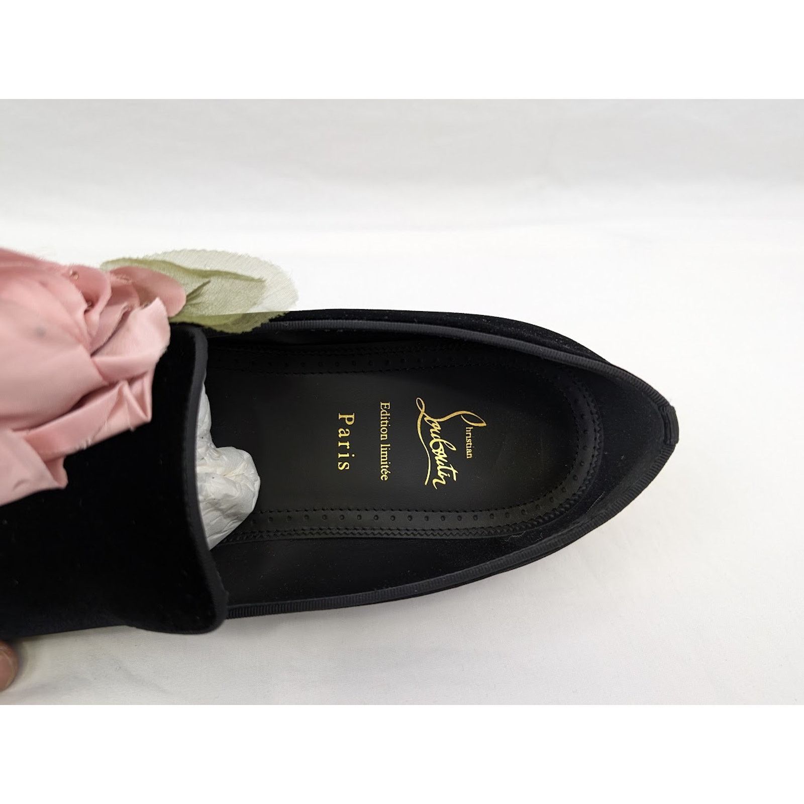 Christian Louboutin o1rshd1 Velvet Dandyflor Flat in Black/Rose Size US 11 / EU 44 - 11 Thumbnail