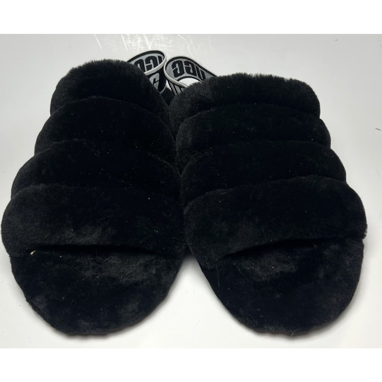 Ugg UGG Fluff Yeah Slides Women Slipper Open Toe Black Faux Fur 8 Shoes Casual Womens Australia Pattern Logo Straps 39 EU Size US 8 / IT 38 - 4 Thumbnail