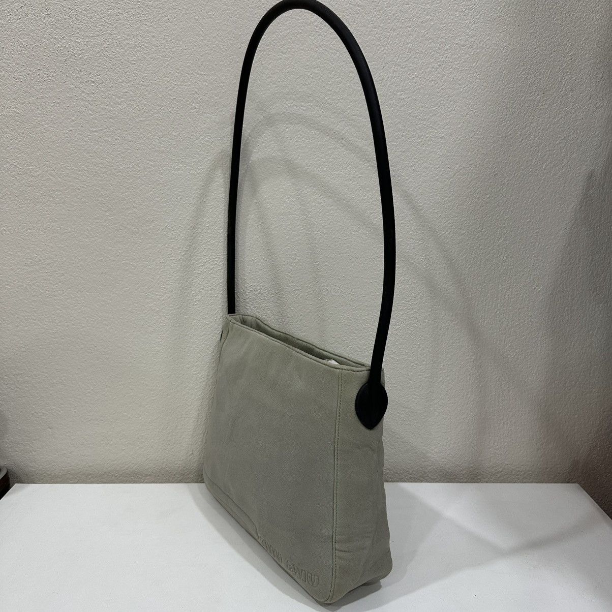 Miu Miu ‼️LASTDROP‼️ AUTHENTIC MIU MIU 2000s NEOPRENE SHOULDER BAG Size ONE SIZE - 4 Thumbnail