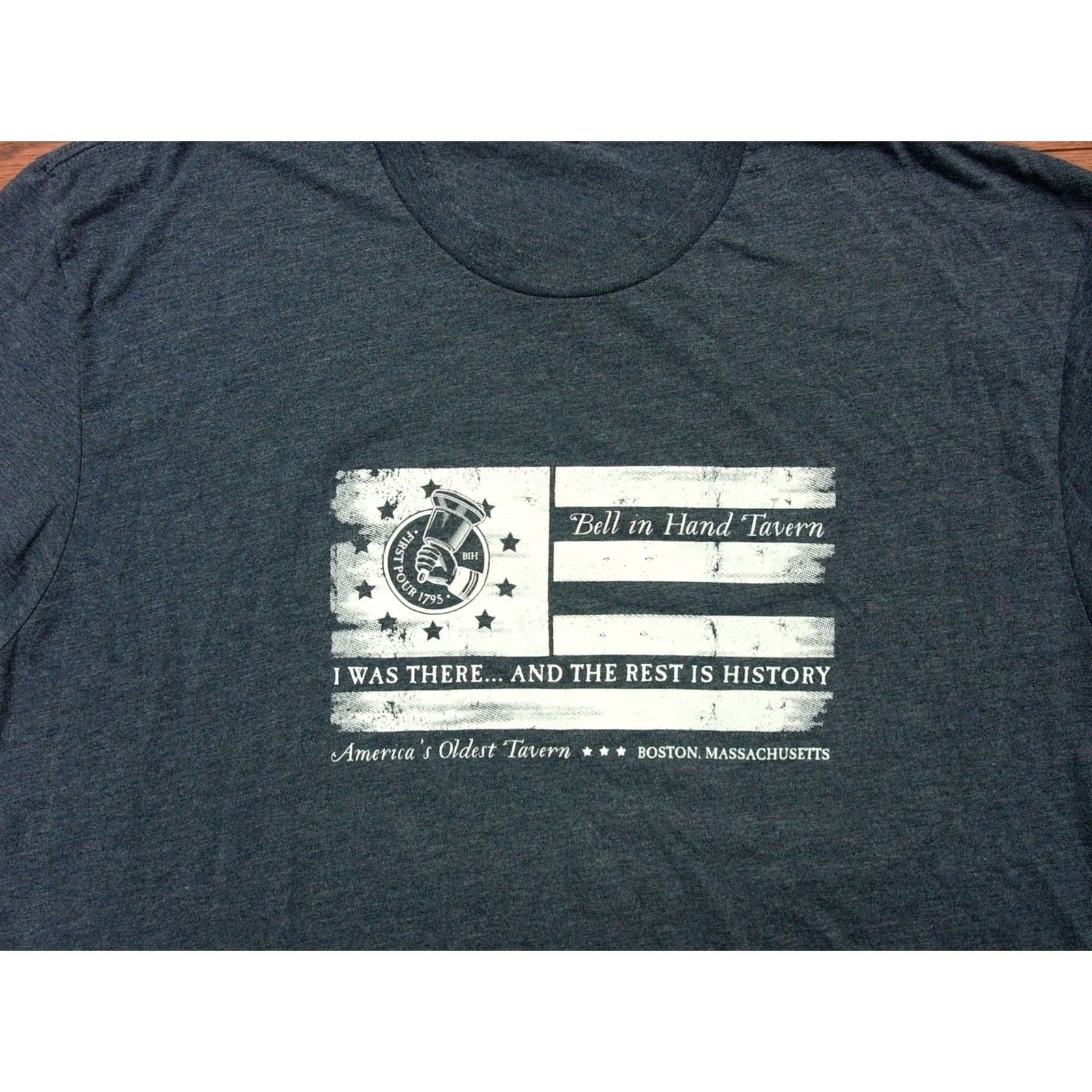 Next Level Bell In Hand Tavern Shirt - Vintage 2010-2019 Knit - Mens XL - Ohio Size US XL / EU 56 / 4 - 3 Thumbnail