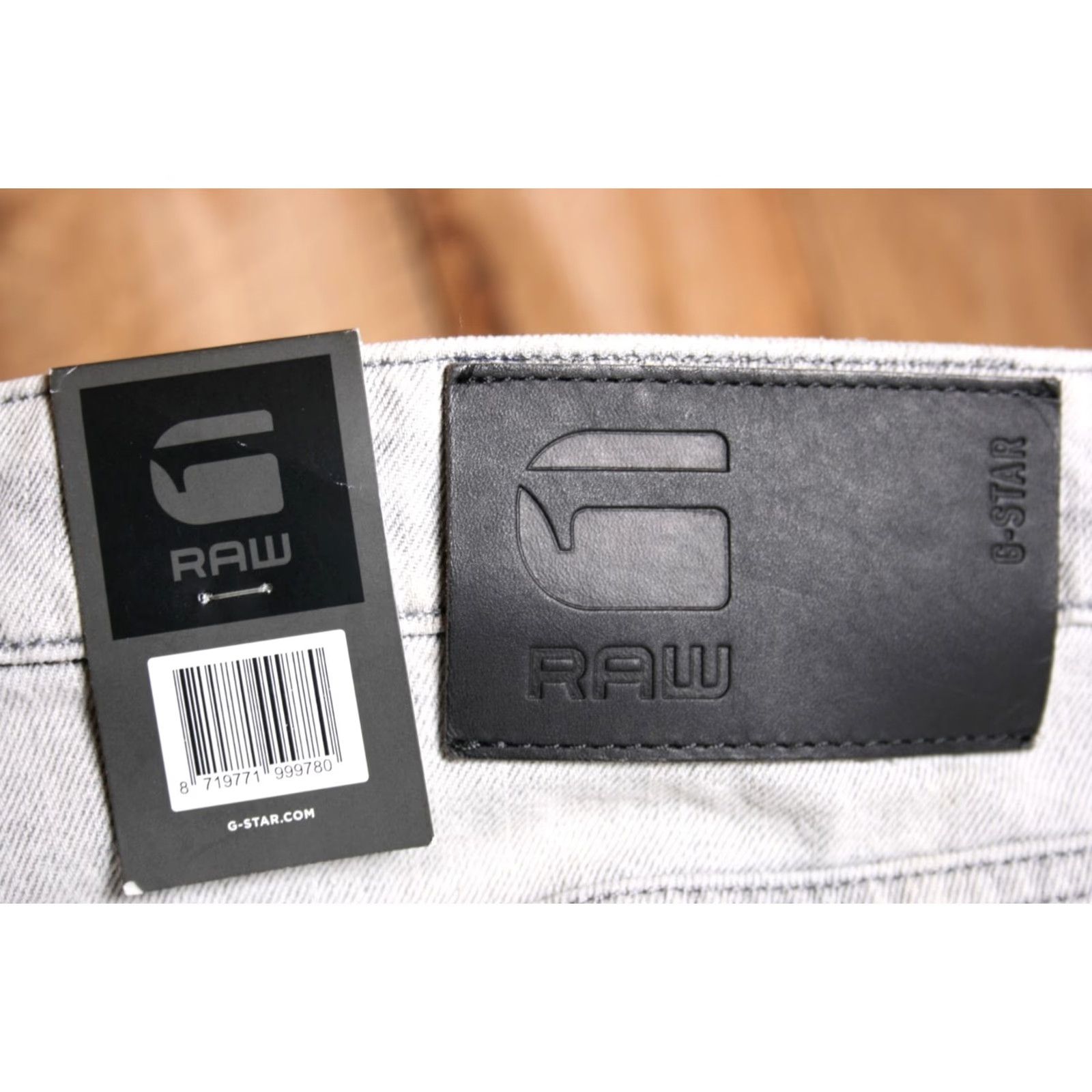 G-Star G-STAR RAW 3301 Jeans Tapered Sun Faded Iron 40x33 Mens Denim 99% Cotton 1% Elastane Bagl Bangladesh Tag 38x34 40" Waist Regular Inseam 33" Gray Size US 40 / EU 56 - 7 Thumbnail