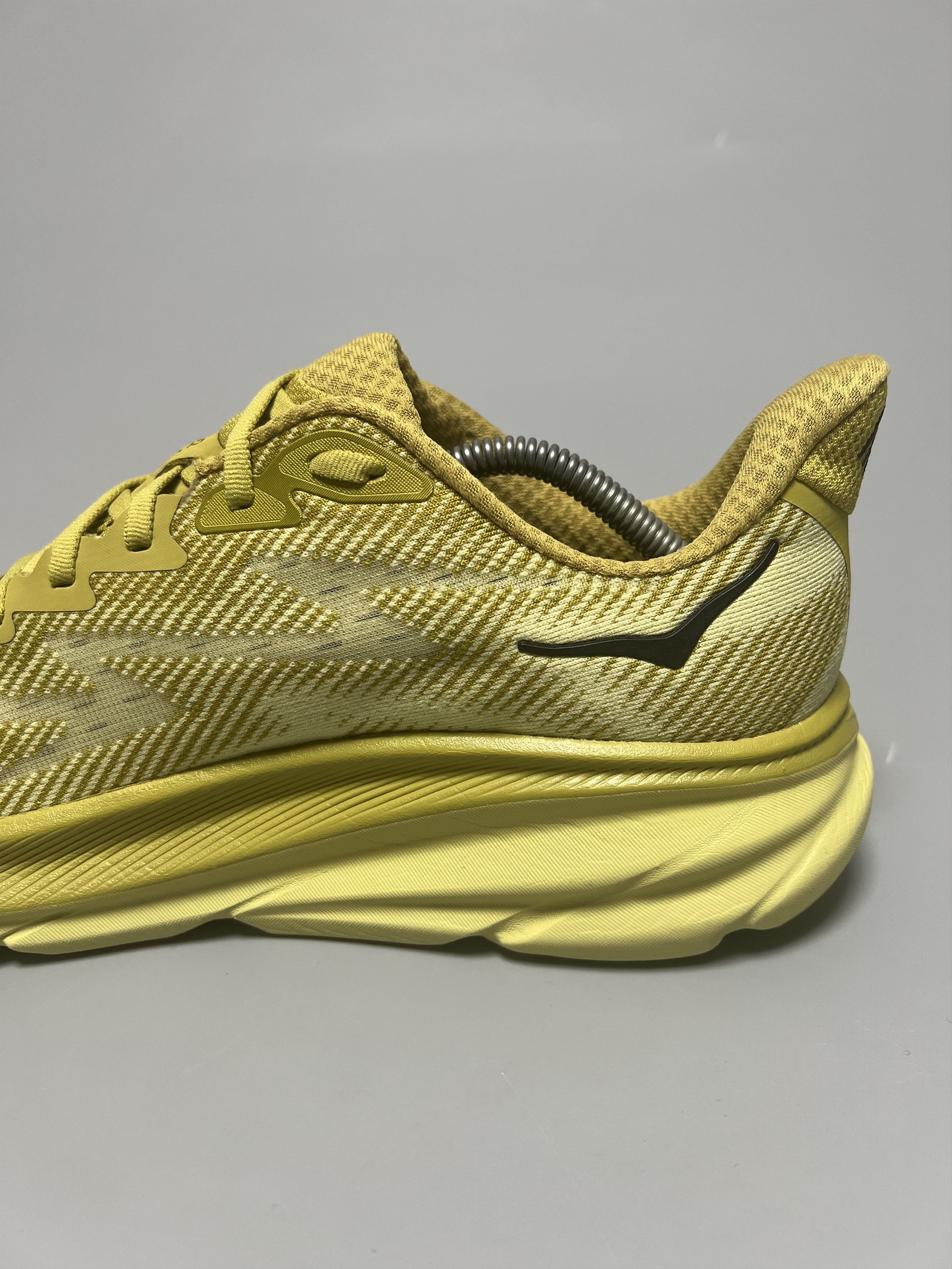 Hoka 9.5D Hoka One One Clifton 9 Running Shoes Walking Gym Size US 9.5 / EU 42-43 - 11 Thumbnail