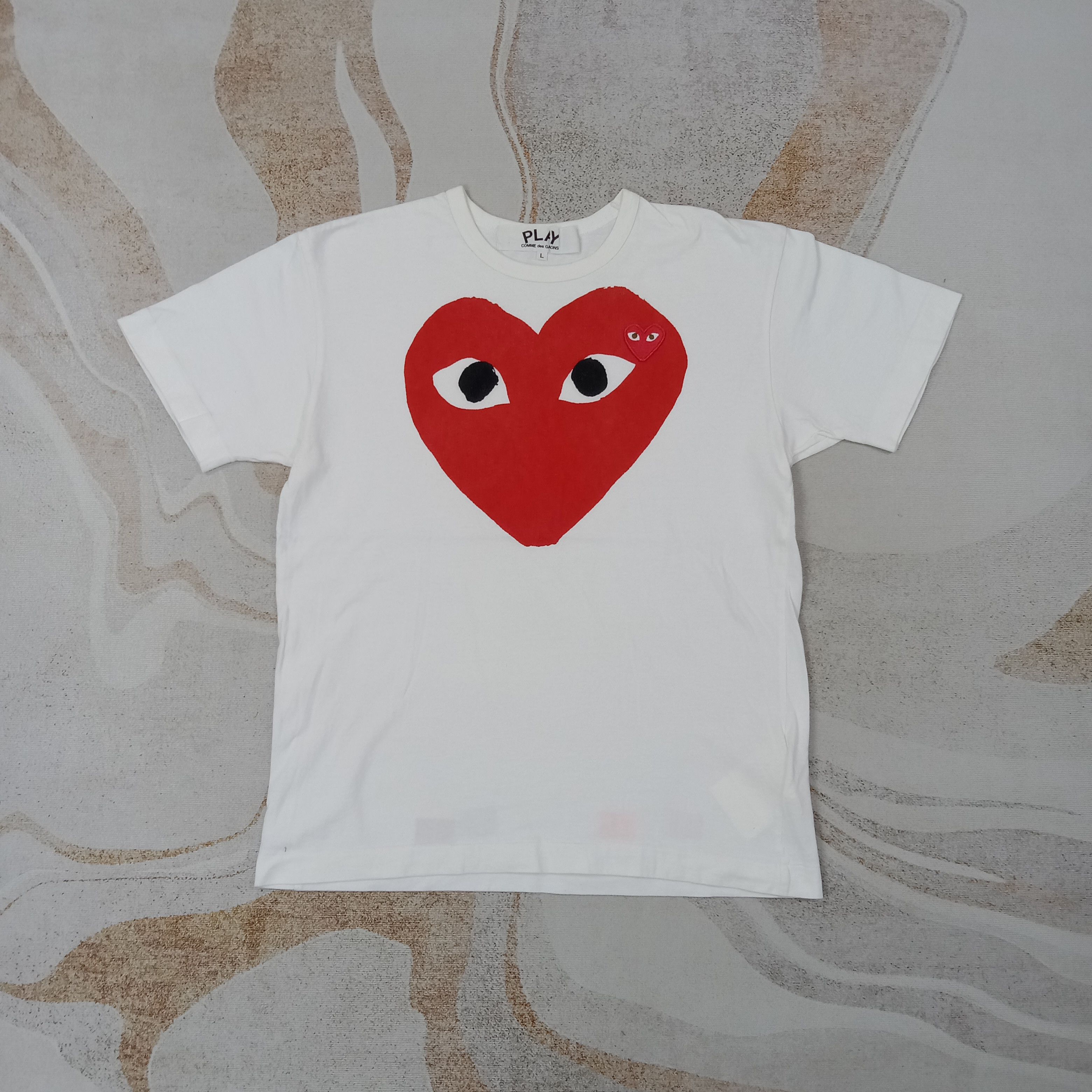 Comme des Garcons Comme Des Garcons Play Japanese Tshirt C259N48 Size US M / EU 48-50 / 2 - 1 Thumbnail