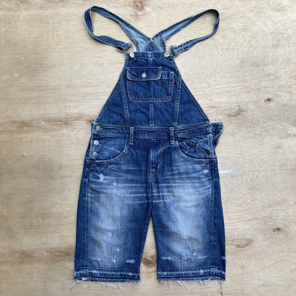 Hysteric Glamour HYSTERIC GLAMOUR OVERALL SHORT JAPANESE BRAND VINTAGE DENIM Size US 30 / EU 46 - 1 Thumbnail