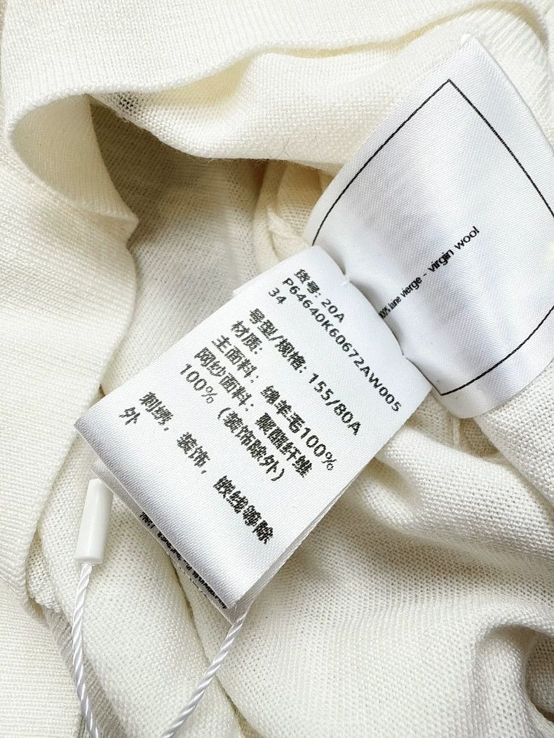 Chanel Chanel 20A white three-dimensional camellia knitted sweate Size XXS / US 00 / IT 34 - 6 Thumbnail