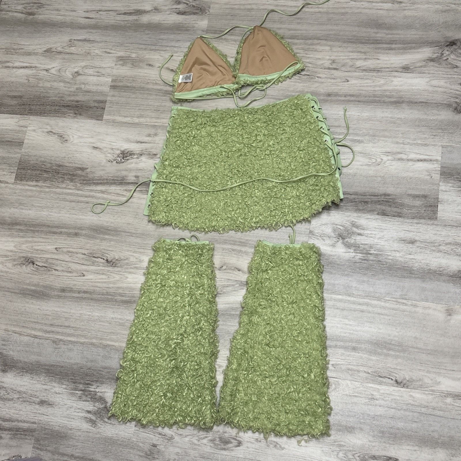Fashion Nova Fashion Nova Bra Top Skirt Set w Leggings Size XL Green Faux Size XL / US 12-14 / IT 48-50 - 11 Thumbnail