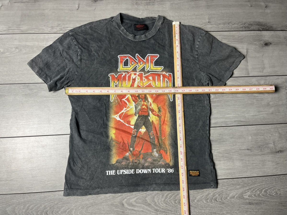 Band Tees Stranger Things Eddie Munson Concert T-shirt Size US S / EU 44-46 / 1 - 5 Thumbnail
