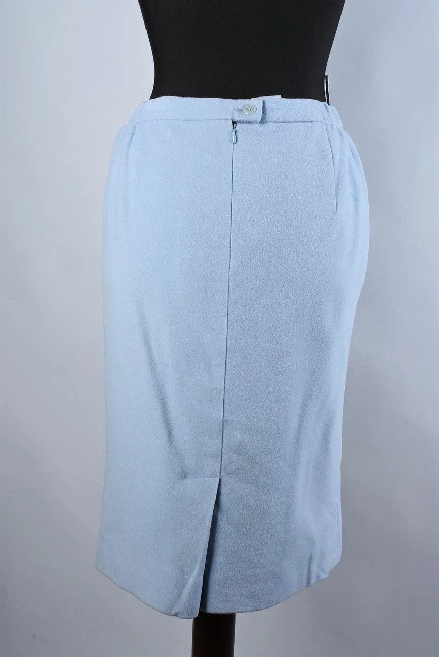 Givenchy Women's Selection de Givenchy Blue Fur Collar Skirt Suit Size M / US 6-8 / IT 42-44 - 9 Thumbnail