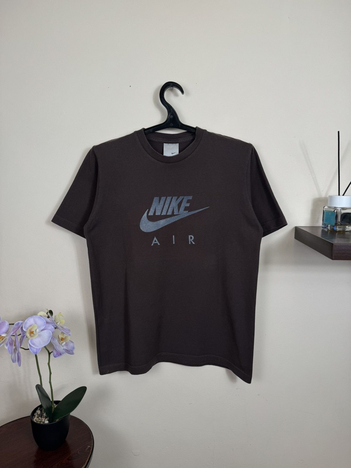 Nike Vintage Nike Air T shirt Brown Travis Scott Sz M Streetwear Size US M / EU 48-50 / 2 - 3 Thumbnail