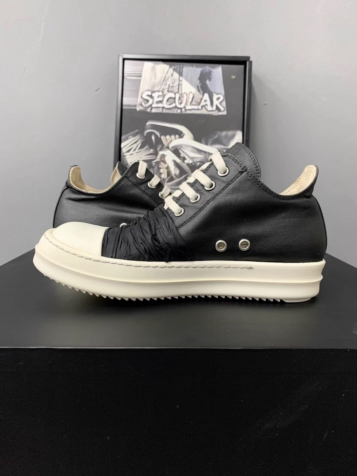 Rick Owens Rick Owens DRKSHDW Black Silk Big Converse K34 Size US 5.5 / IT 35.5 - 6 Thumbnail