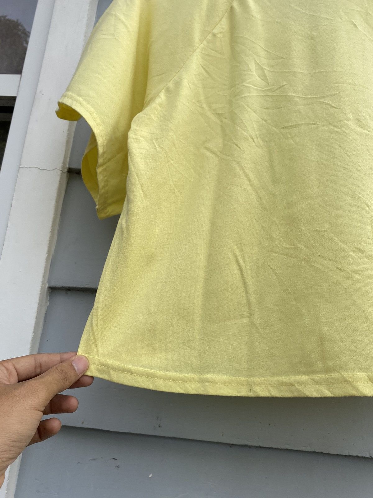 Japanese Brand Petit Berry Tees with Rope Details Word LUCK on The Center Size ONE SIZE - 13 Thumbnail