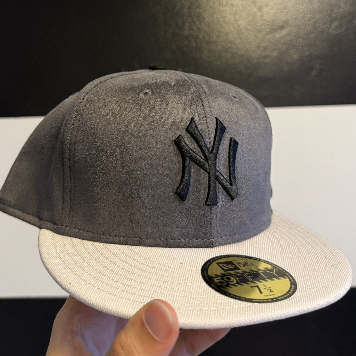 Lids Chase B x Lids Signed Fitted 7 1/2 Size ONE SIZE - 1 Thumbnail