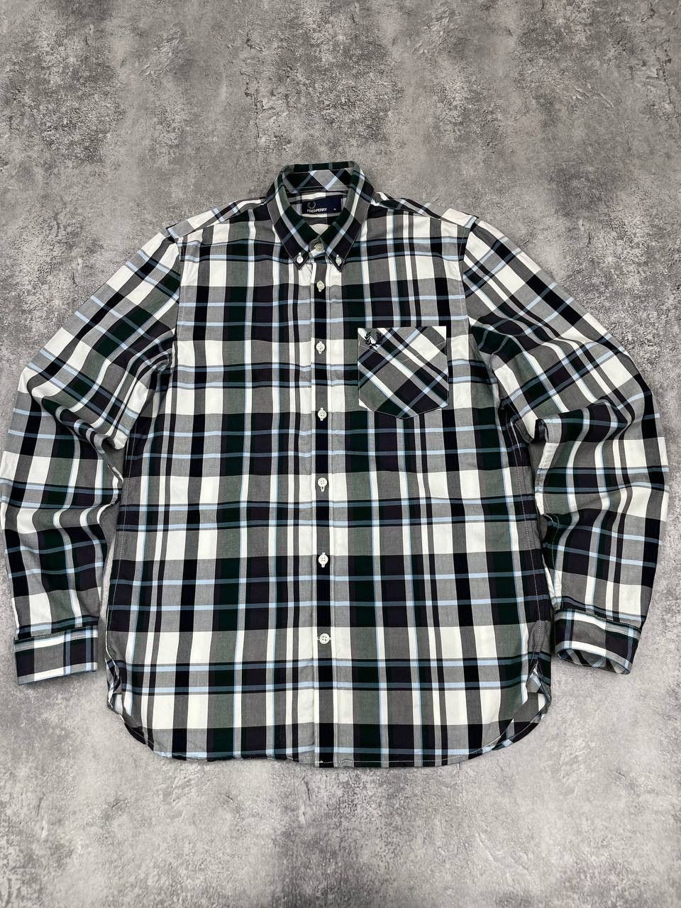 Fred Perry Fred Perry Men Shirt Plaid White Navy Size Medium Size US M / EU 48-50 / 2 - 1 Thumbnail