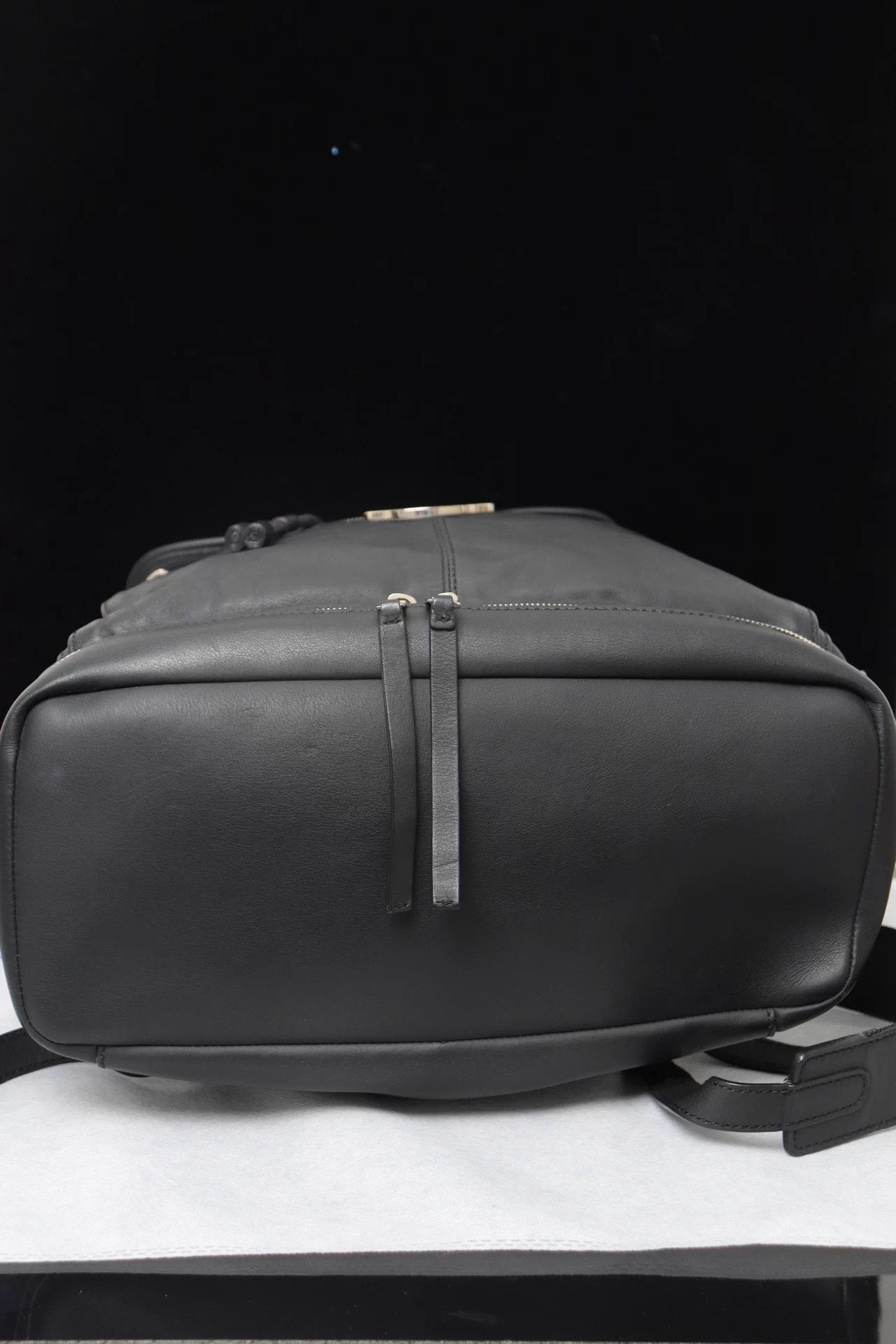 Balenciaga Balenciaga Black Leather Backpack Size ONE SIZE - 5 Thumbnail