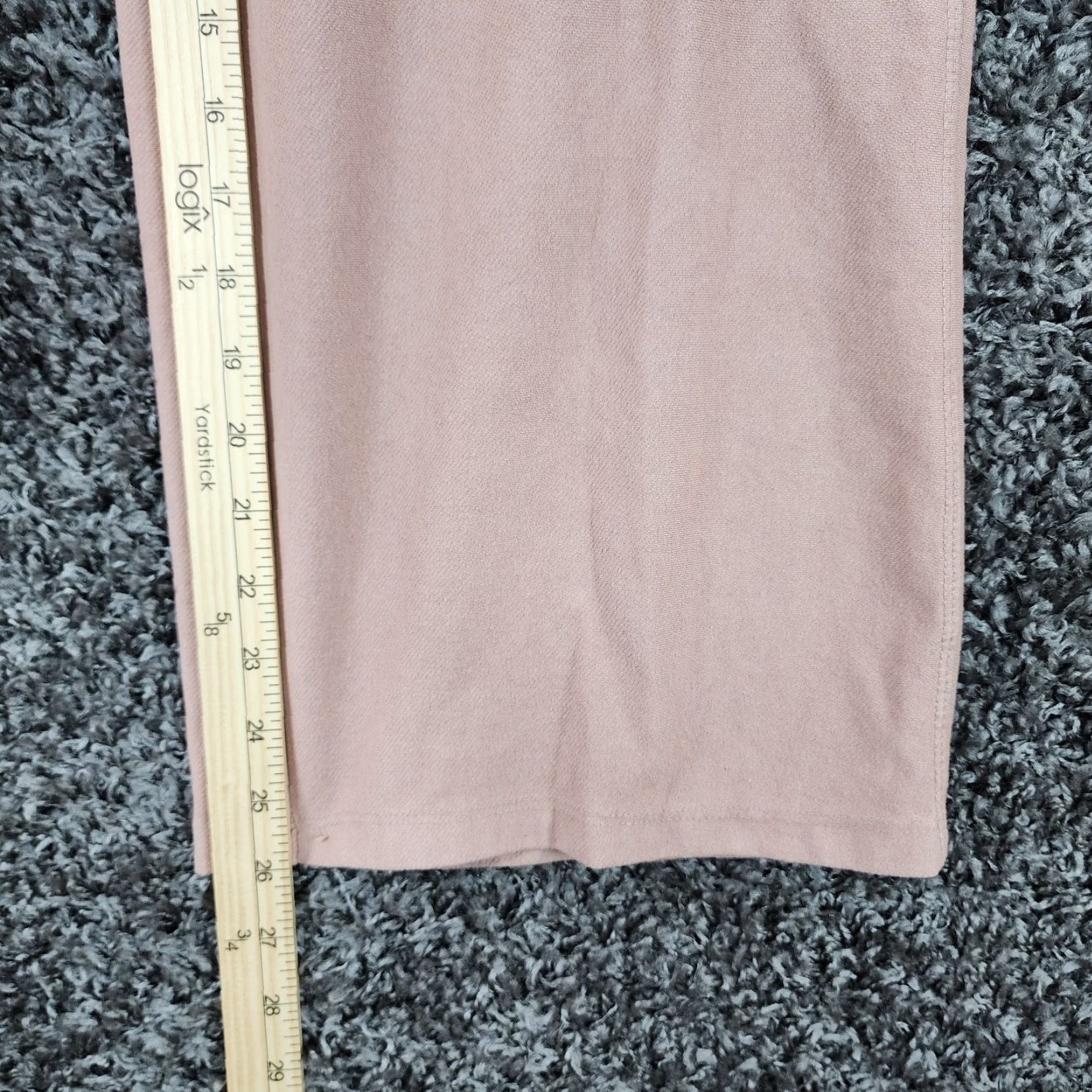 Zara VINTAGE? Actually not vintage. Zara Womens Pants Bloomer Pink Size 13 Adult Regular 26" Waist 26" Inseam Pink Bloomer Harem Womens Zara Size 34" / US 12 / IT 48 - 5 Thumbnail