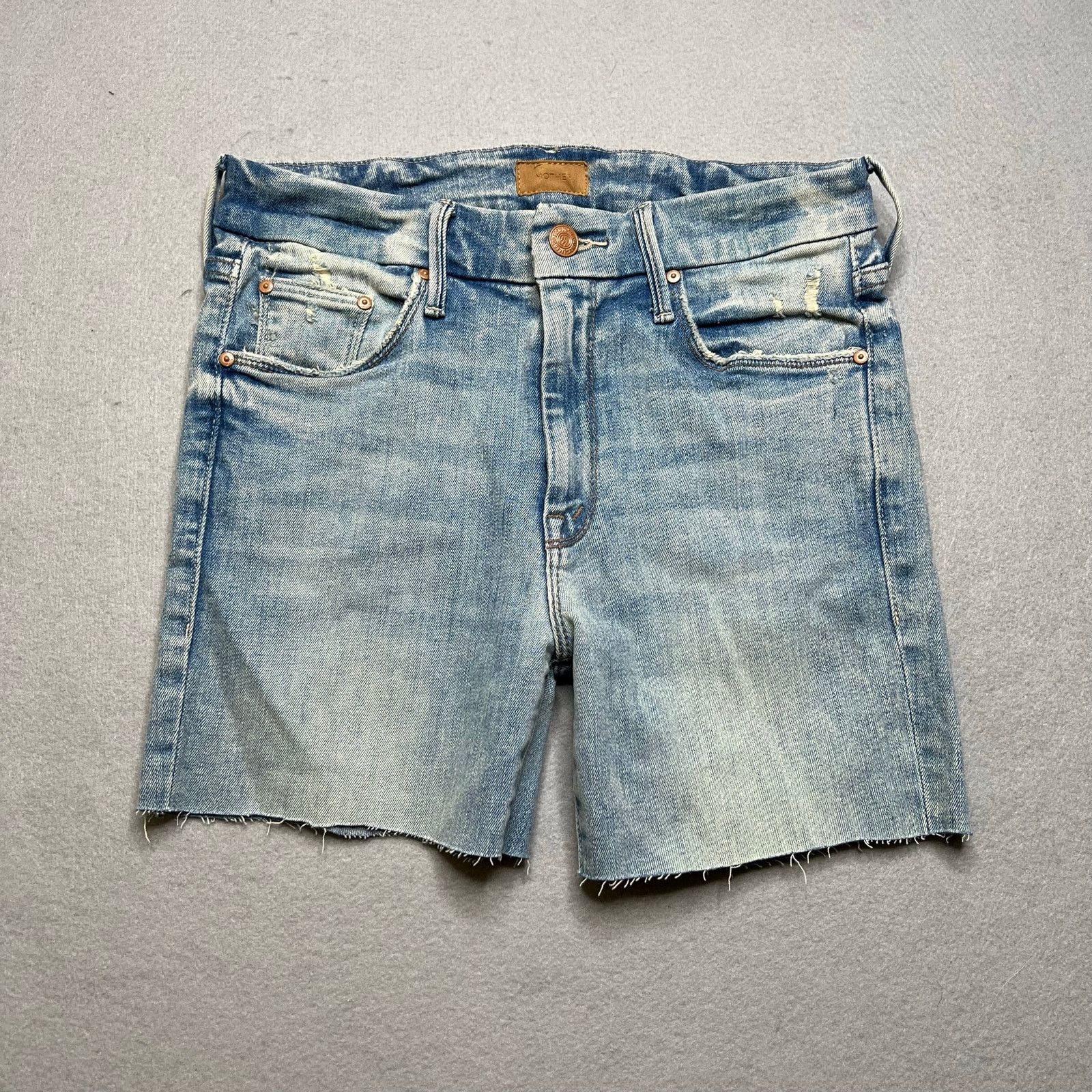 MOTHER MOTHER The Looker Ankle Step Fray Denim Shorts Women’s 26 Size 26" / US 2 / IT 38 - 1 Thumbnail