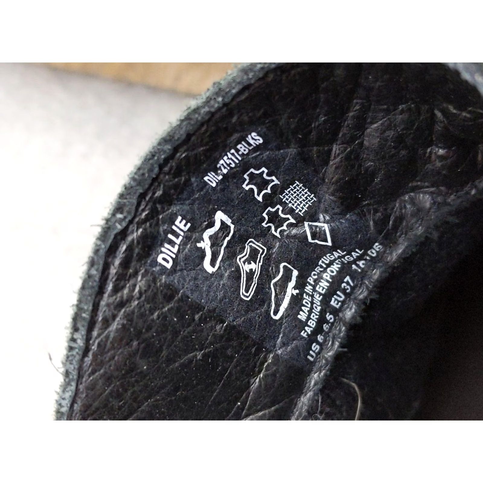 Taos Taos Dillie Boots Womens 6.5 Black Suede Ankle Zip Block Heel Comfort Casual Size US 7 / IT 37 - 3 Thumbnail