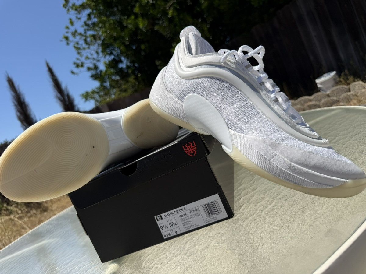 Adidas Adidas D.O.N. Issue 6 Size US 9.5 / EU 42-43 - 1 Thumbnail