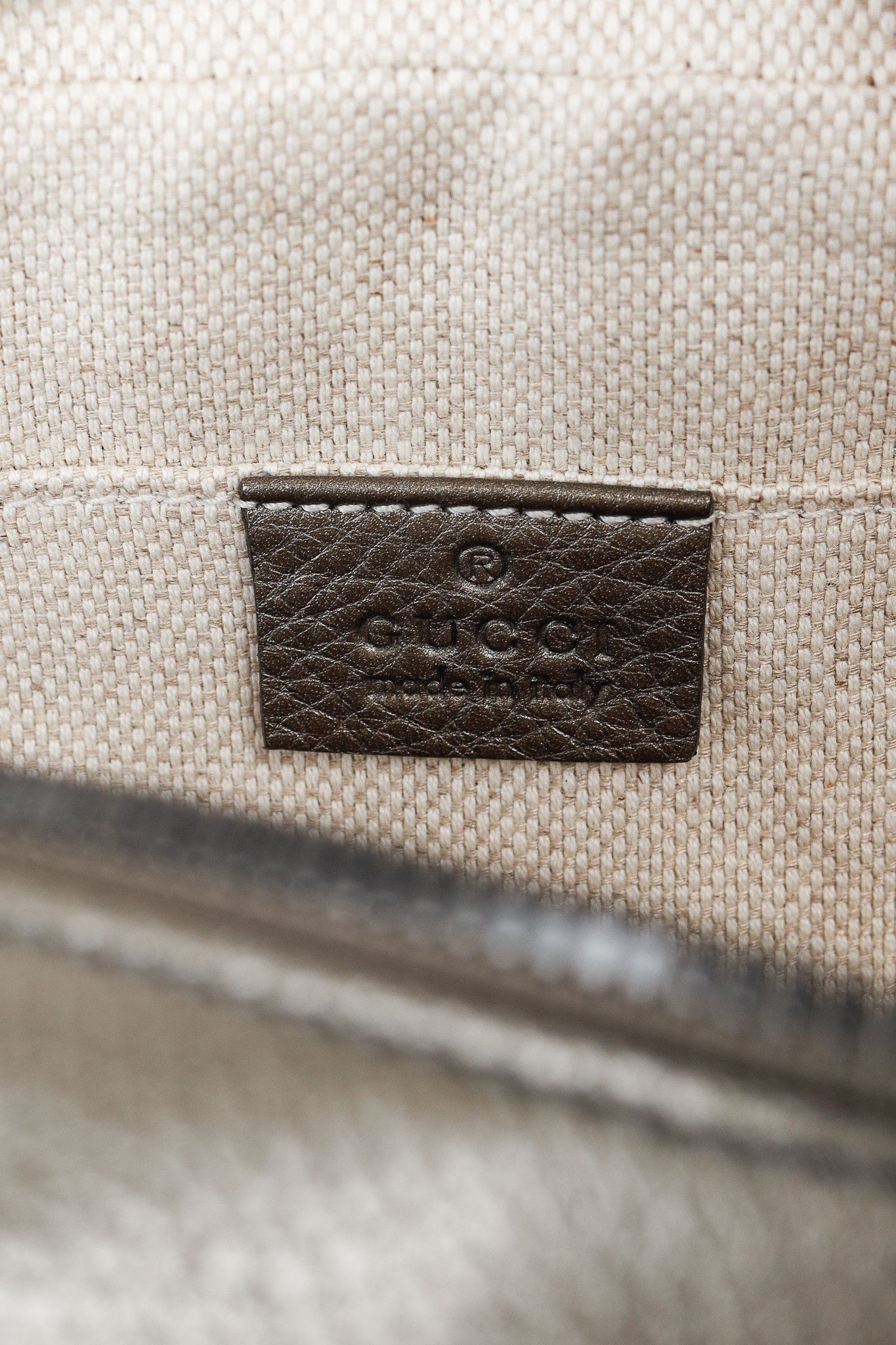 Gucci Gucci Soho Disco Bag in Metallic Pewter Grey Leather Size ONE SIZE - 10 Thumbnail