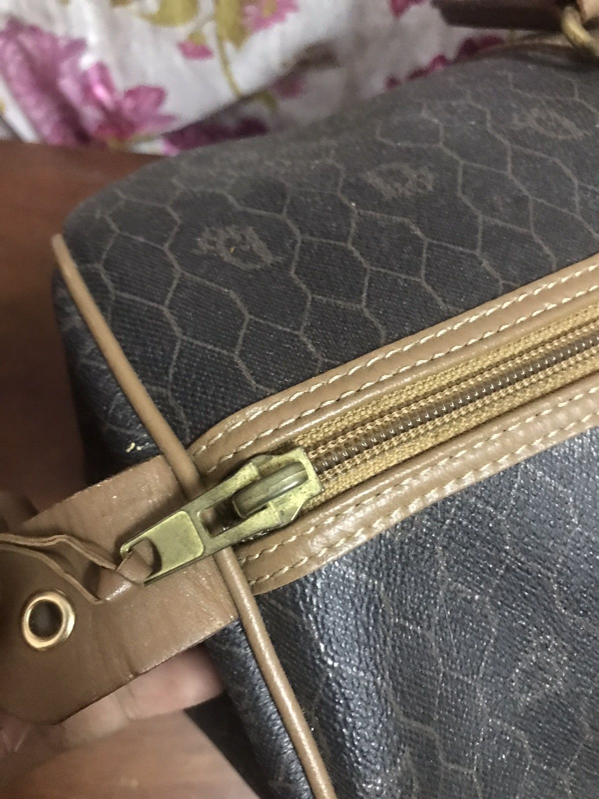 Christian Dior Monsieur Authentic Christian Dior Brown Honeycomb Camvas Travel Bag Size ONE SIZE - 8 Thumbnail