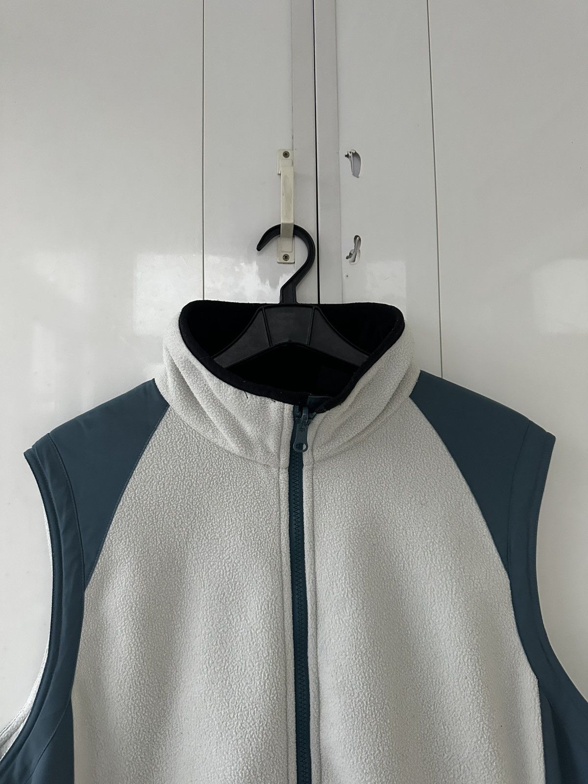 Oakley Vintage Oakley Vest Outdoor Y2K Fit Size US M / EU 48-50 / 2 - 6 Thumbnail