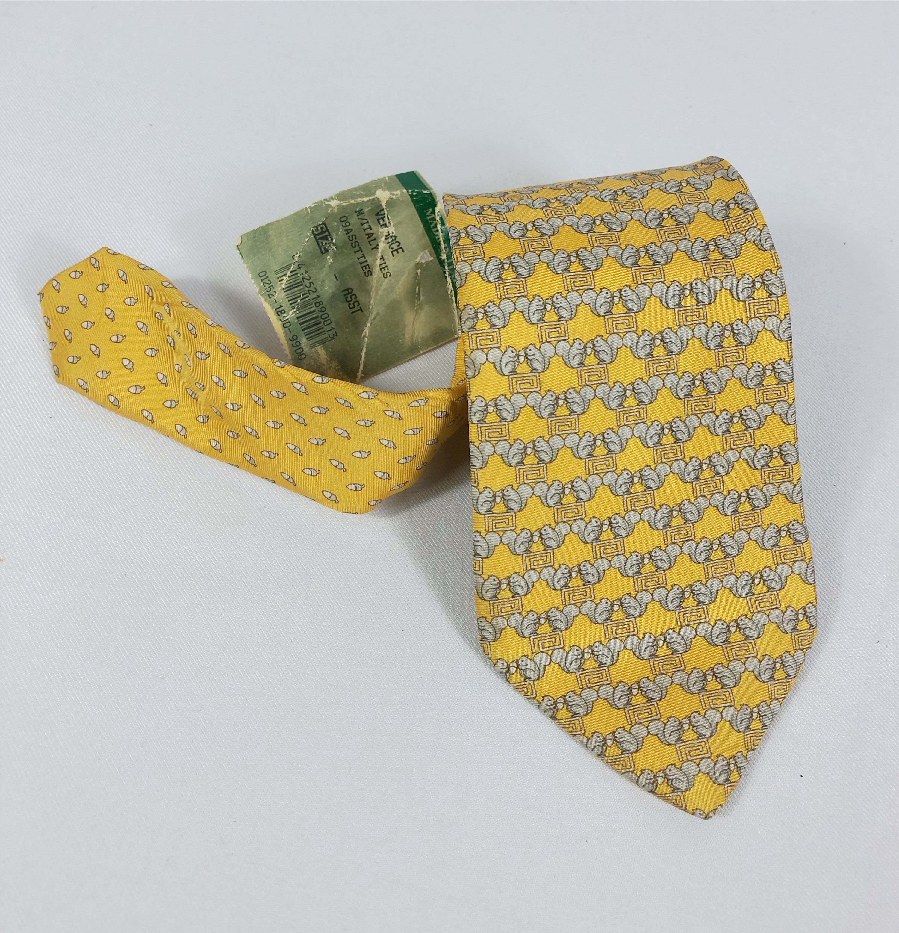 Versace NOS Versace Medusa Silk Tie Squirrel Motive Made in Italy Size ONE SIZE - 10 Thumbnail