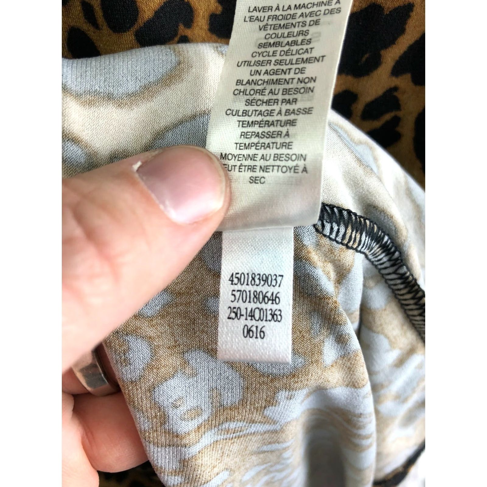 Vintage Chico's Dress Womens Size 1 Cheetah Print Dolman Sleeve Polyester Spandex V-Neck Pullover Midi/3/4 Sleeve Animal Print Brown Size XS / US 0-2 / IT 36-38 - 7 Thumbnail