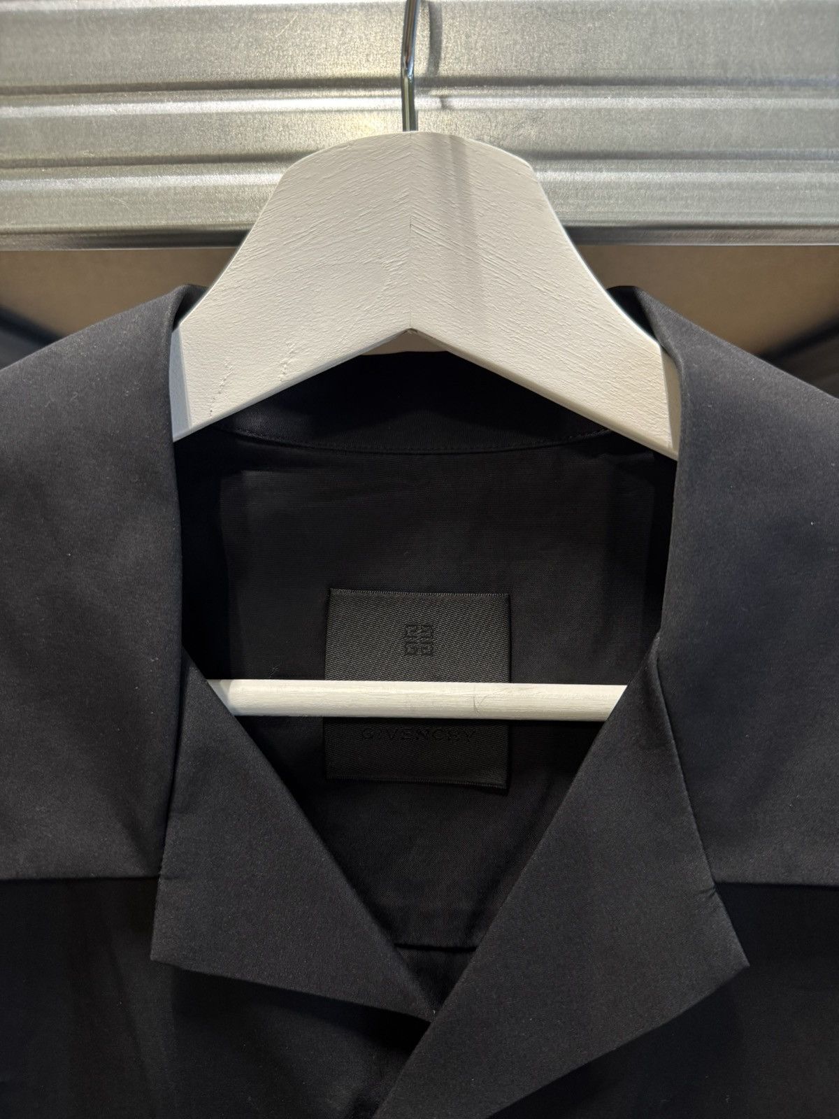 Givenchy Givenchy Logo Embroidery Bowling Shirt NEW 1050$ Size US M / EU 48-50 / 2 - 3 Thumbnail