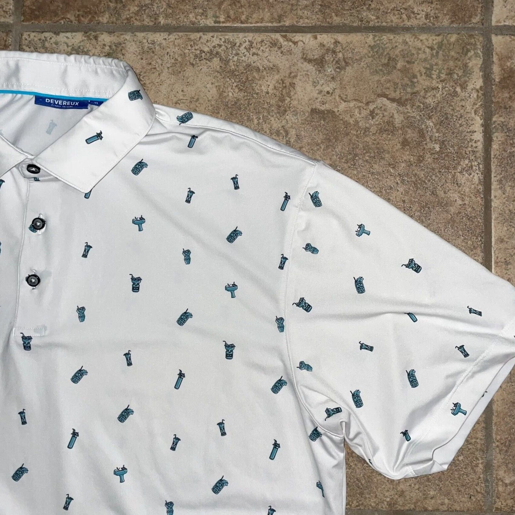Vintage VINTAGE Devereux Tiki Mug Print Polo Shirt Men XL Short Sleeve White Casual Size US XL / EU 56 / 4 - 3 Thumbnail
