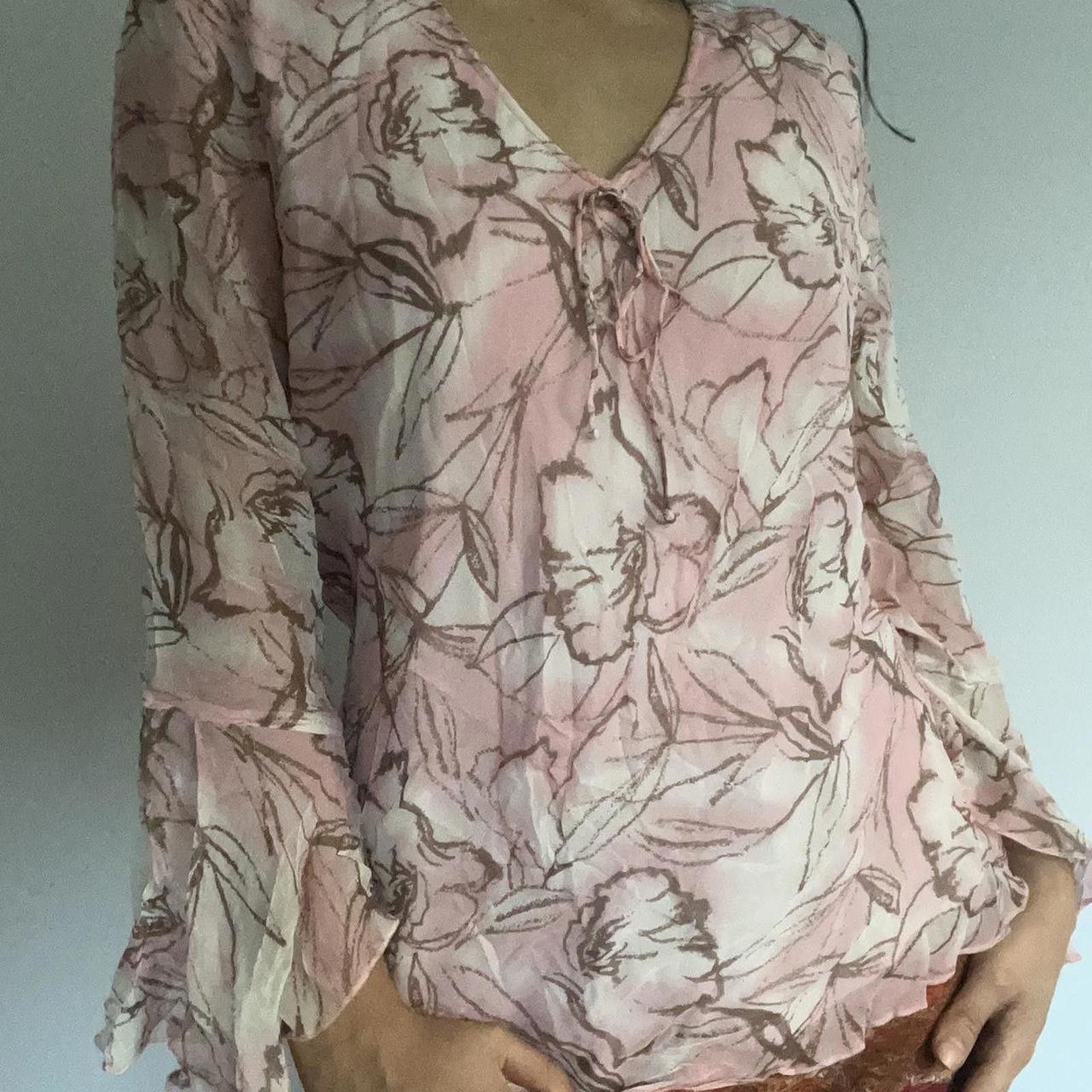 Other Pink and brown soft floral silk long sleeve blouse Size M / US 6-8 / IT 42-44 - 1 Thumbnail