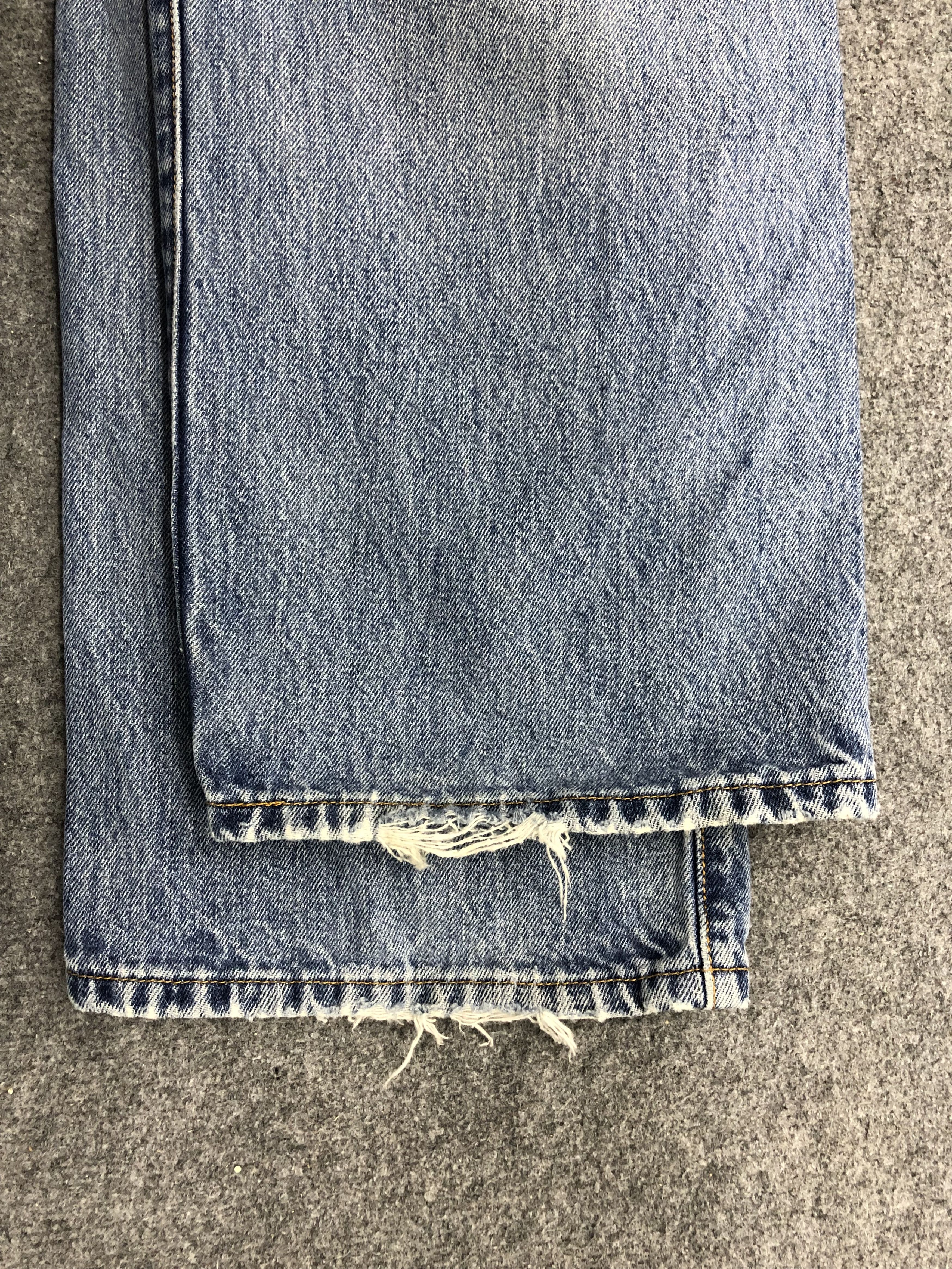 Levi's × Vintage Vintage 90s Levis 501 Light Wash Jeans DP0978 Size US 36 / EU 52 - 14 Thumbnail
