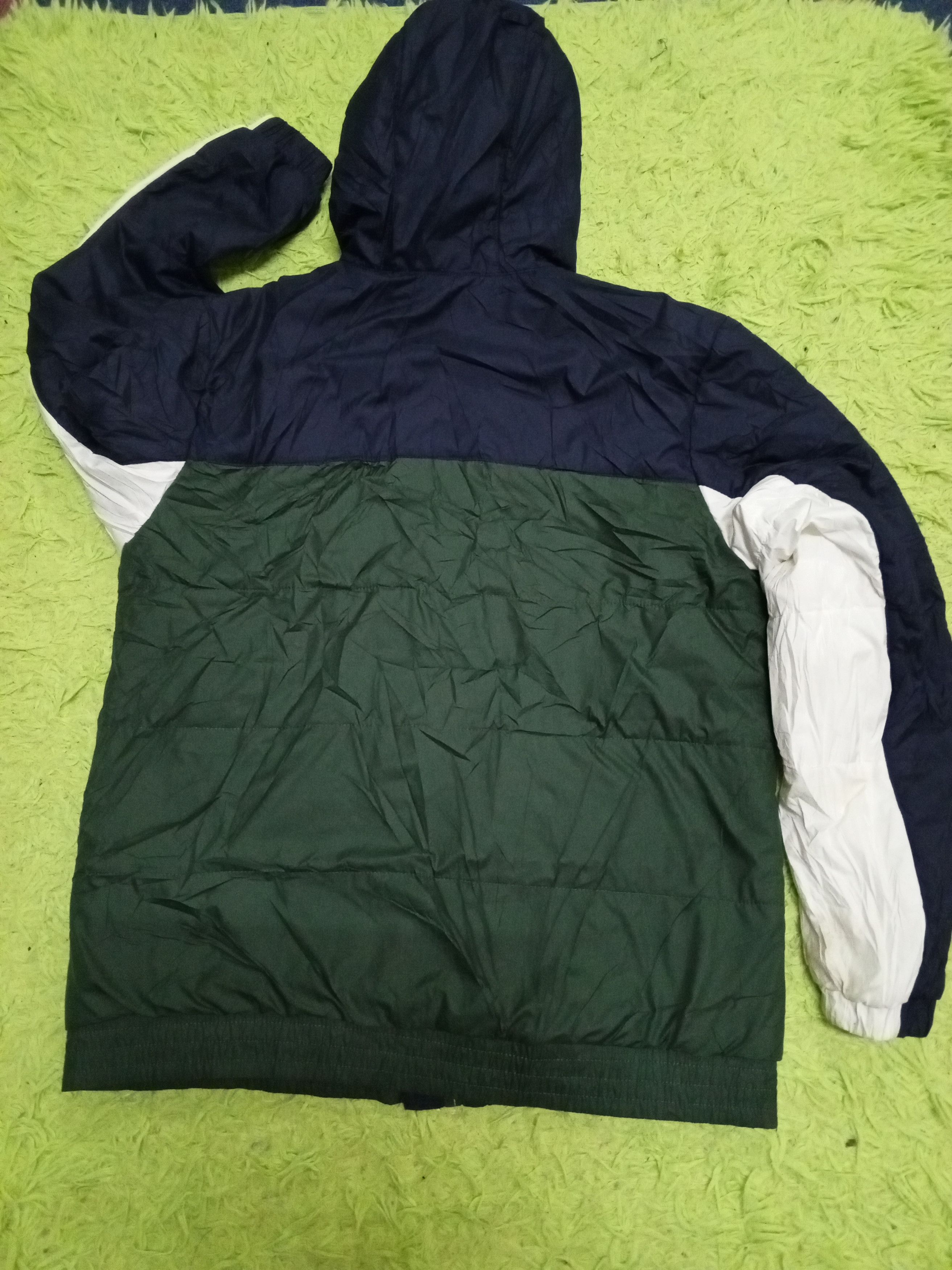Nike NIKE MULTI COLOR RAIN JACKET HODDIE Size US XL / EU 56 / 4 - 5 Thumbnail