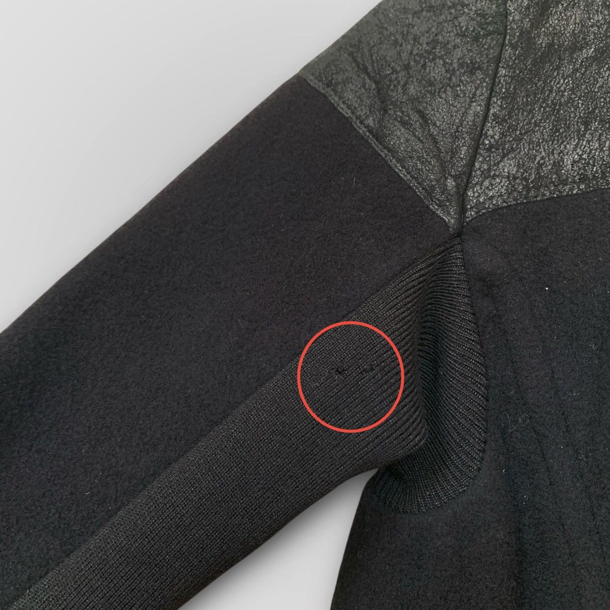 Rick Owens RICK OWENS WOOL BIKER JACKET + SHOULDER AREA SHEEPSKIN Size XS / US 0-2 / IT 36-38 - 13 Thumbnail