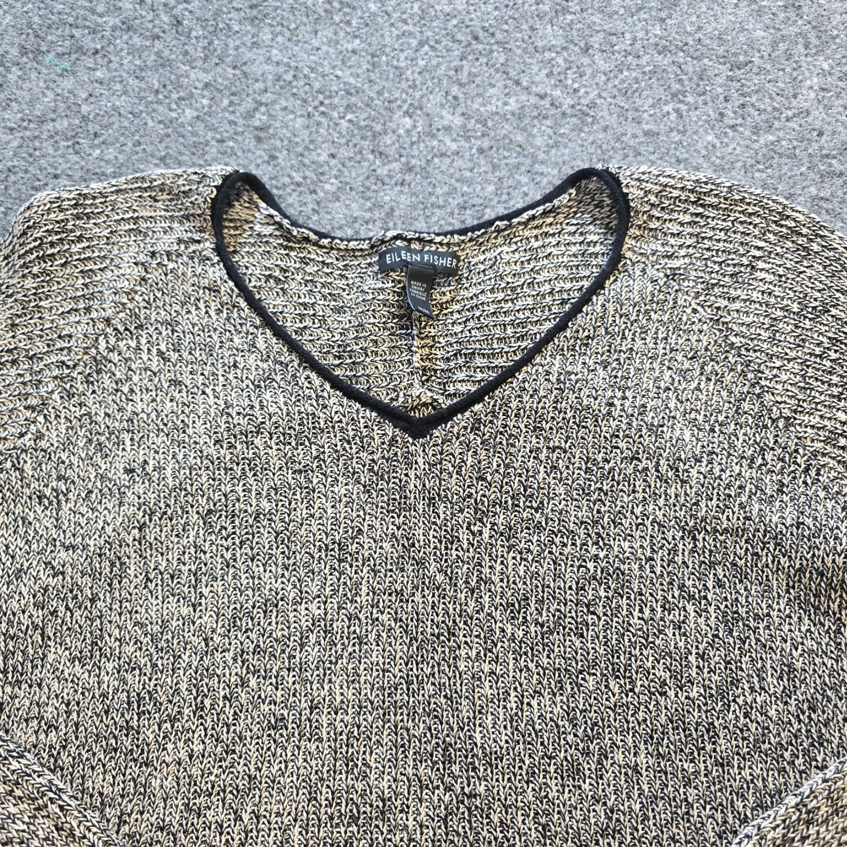 Eileen Fisher Eileen Fisher Sweater Womens Size M Black Long Sleeve Casual Pullover Knit V-Neck Capsule Regular Knitwear Size M / US 6-8 / IT 42-44 - 2 Thumbnail