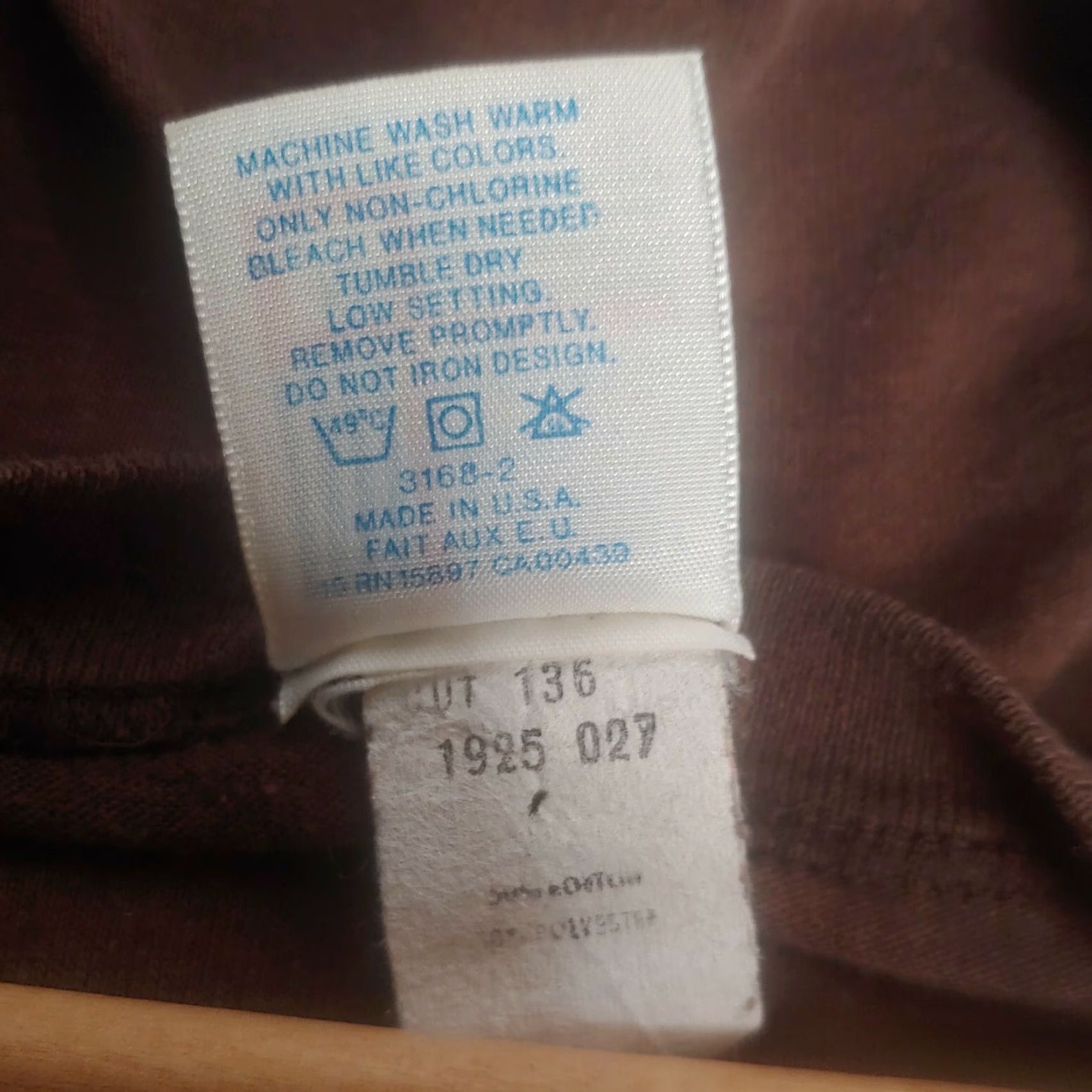 NFL VINTAGE Cleveland Browns T-Shirt Medium Browns NFL 1980s Single Stitch USA Garan Officially Licensed Men Short Sleeve Crew Neck Cotton Brown Size US M / EU 48-50 / 2 - 6 Thumbnail