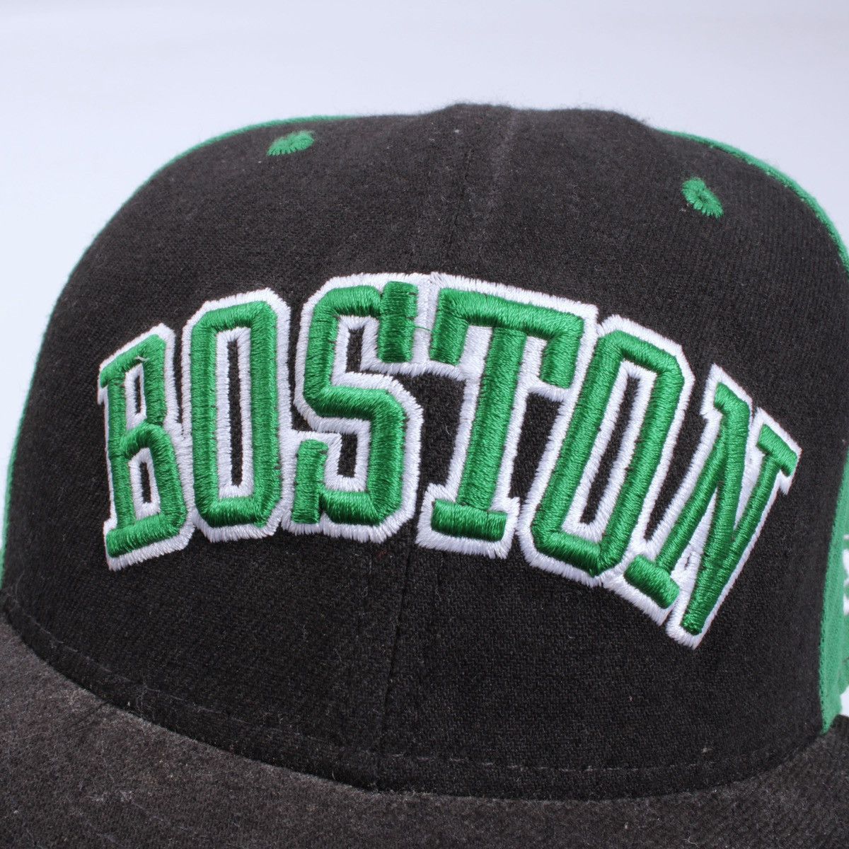 NBA × New Era × Vintage NEW ERA Boston Celtics NBA Vintage Wool Cap Snapback Size ONE SIZE - 5 Thumbnail