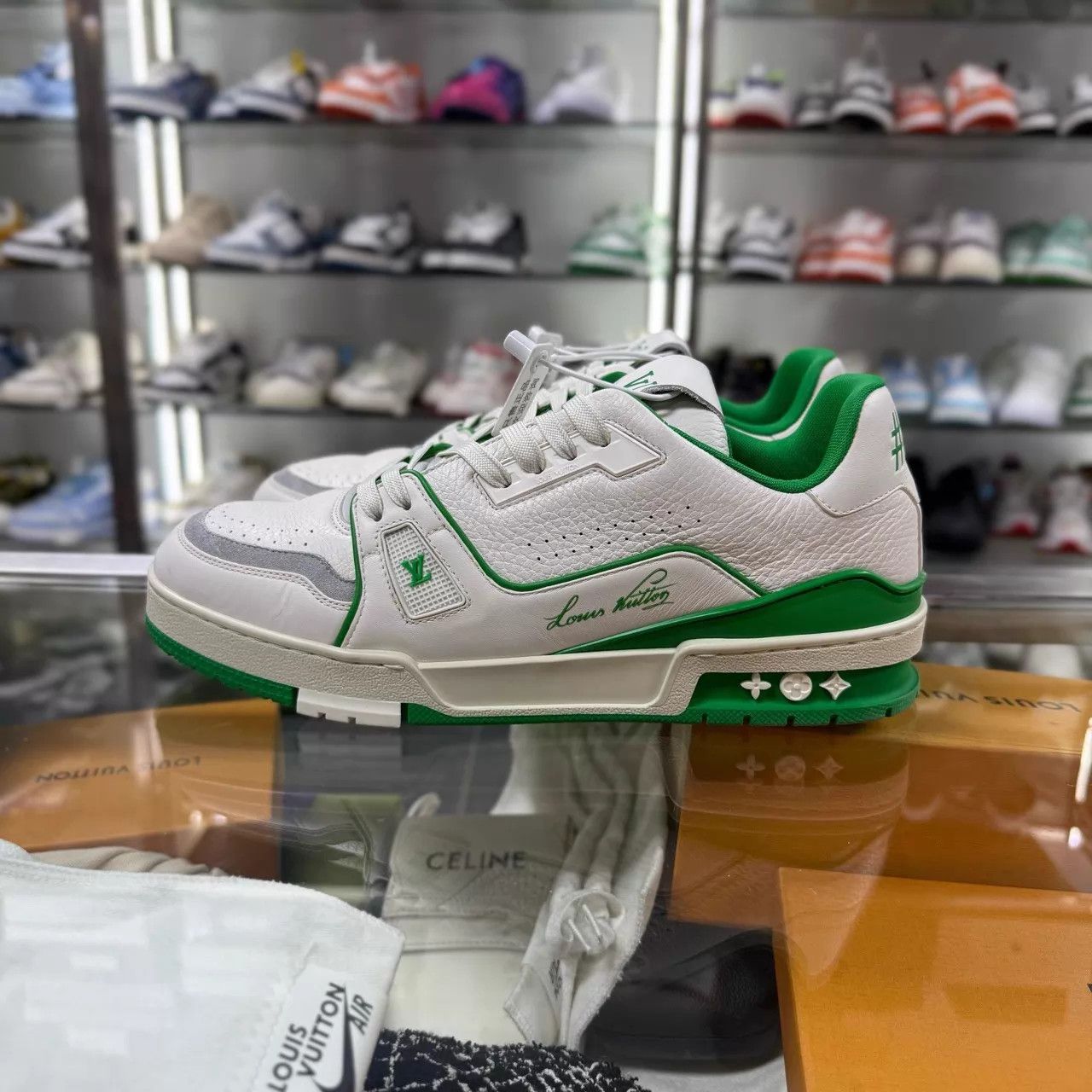 Louis Vuitton LV TRAINER white/green UK8 42 Size US 9 / EU 42 - 3 Thumbnail