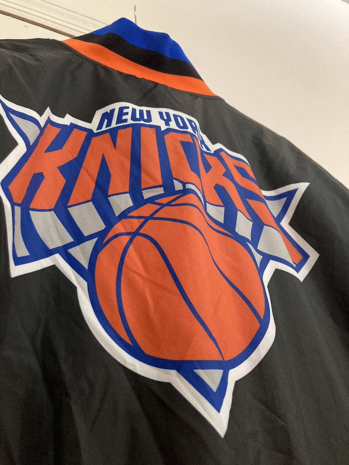 Other New York Knicks Nike Kith City Edition Jacket Large L Mens Size US L / EU 52-54 / 3 - 7 Thumbnail