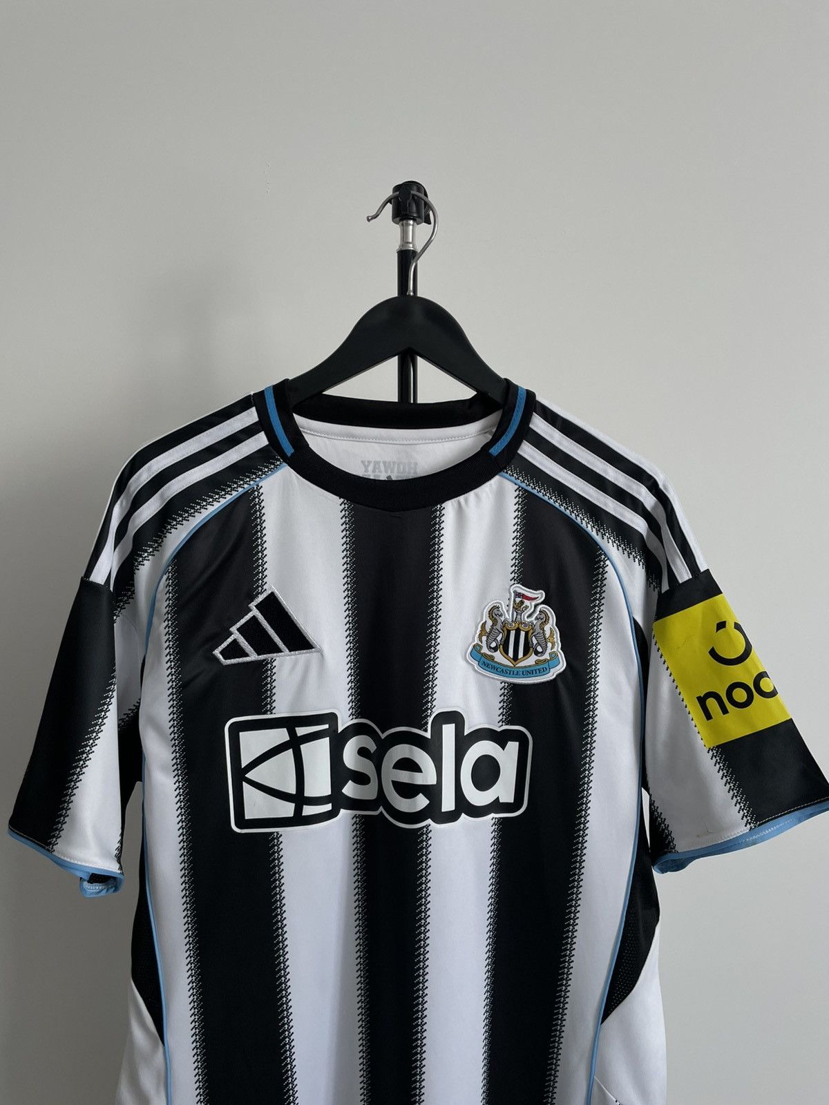 Adidas Adidas Newcastle 2025/2026 Home Football Shirt Jersey RARE Size US XL / EU 56 / 4 - 2 Thumbnail